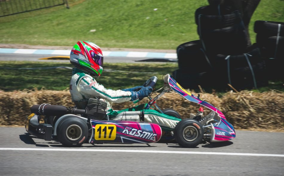 How to Choose the Right Kart for Racing