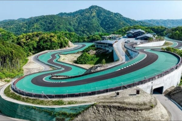 Popular Race Tracks You Need To Visit