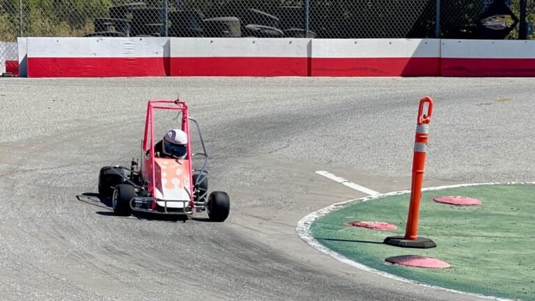 Best Tracks for Family-Friendly Racing Adventures